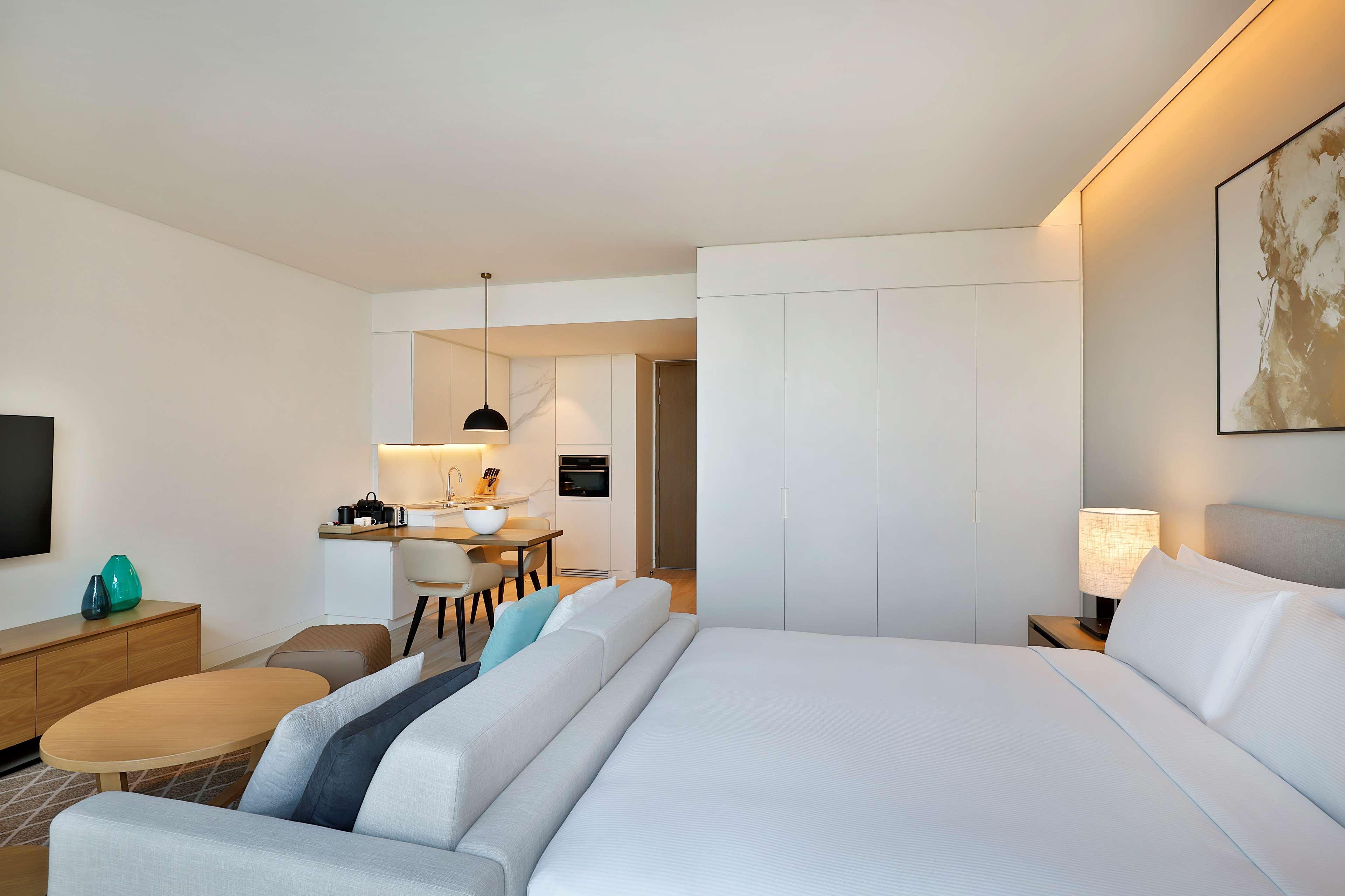 Doubletree By Hilton Abu Dhabi Yas Island Residences Exterior foto